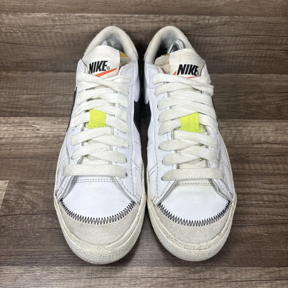 Nike Blazer Low 77 Jumbo White Black Mens US Size 10 EUR 44 DN2158-101 Sneakers